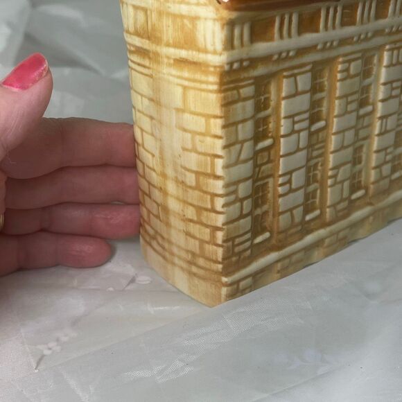 VTG 70’s Old Mr. Boston Brand Illinois Capital bottle - Picture 6 of 10